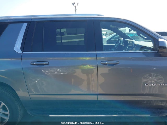 Chevrolet Suburban 4wd Lt 2022 1GNSKCKD3NR288529 Image 13