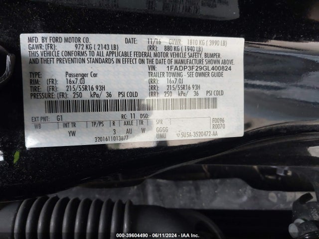 Ford FOCUS SE 2016 1FADP3F29GL400824 Image 9