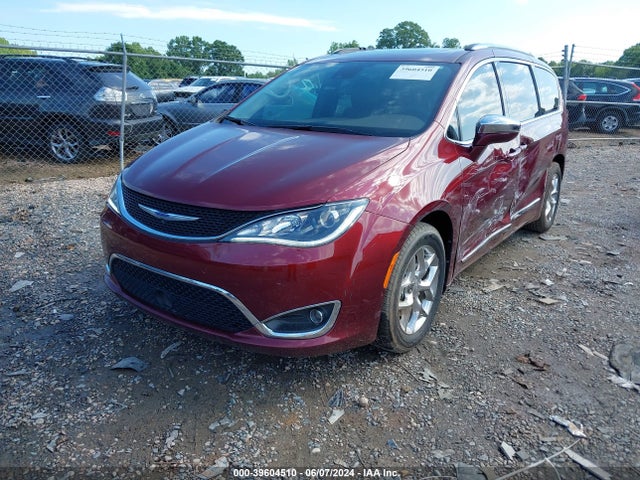 2C4RC1GGXJR154469 Chrysler Pacifica Limited