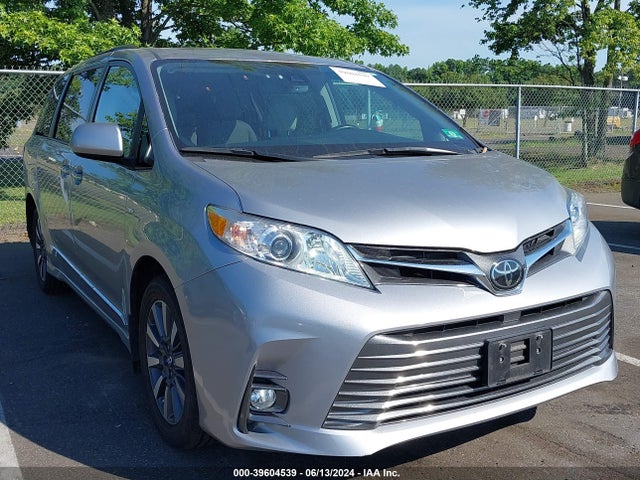 Toyota Sienna Xle Premium 7 Passenger 2018 5TDDZ3DC4JS209432 main image