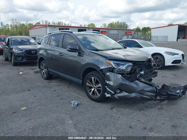 Toyota Rav4 Xle 2016 JTMWFREV4GJ095670 main image