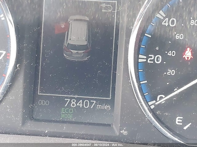 Toyota Rav4 Xle 2016 JTMWFREV4GJ095670 Image 15