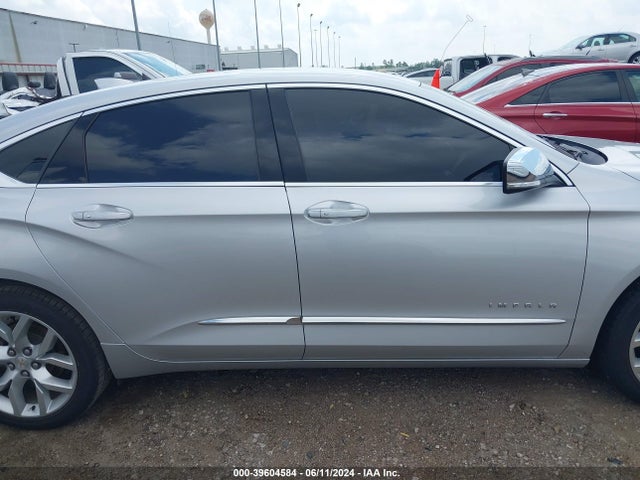 Chevrolet IMPALA 2LZ 2018 1G1125S35JU116199 Image 12