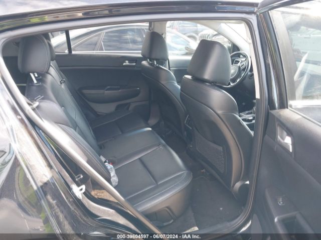 KNDPNCAC7H7054991 KIA Sportage Ex