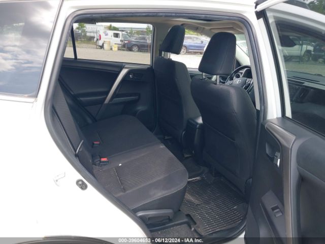 JTMRFREVXJJ746921 Toyota Rav4 Xle