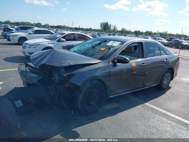Toyota CAMRY LE 2014 4T1BF1FKXEU424156 Image 2