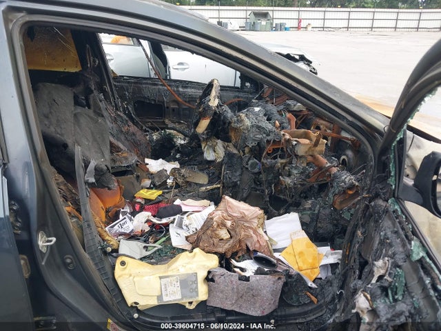 Toyota COROLLA LE 2017 5YFBURHE6HP729400 Image 5