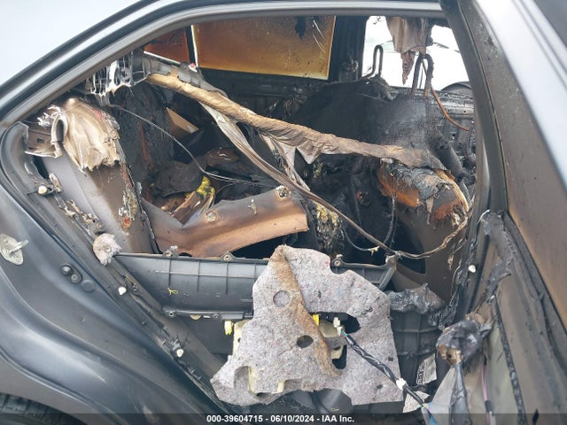 Toyota COROLLA LE 2017 5YFBURHE6HP729400 Image 8