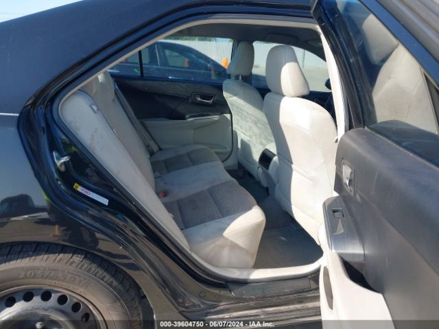 4T1BD1FKXEU135543 Toyota Camry Hybrid Le
