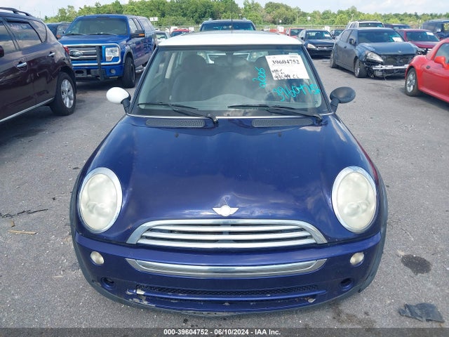 2006 MINI COOPER WMWRC33576TJ75020 Photo 5