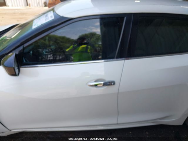 1N4AA6AP3GC903838 Nissan Maxima 3.5 S