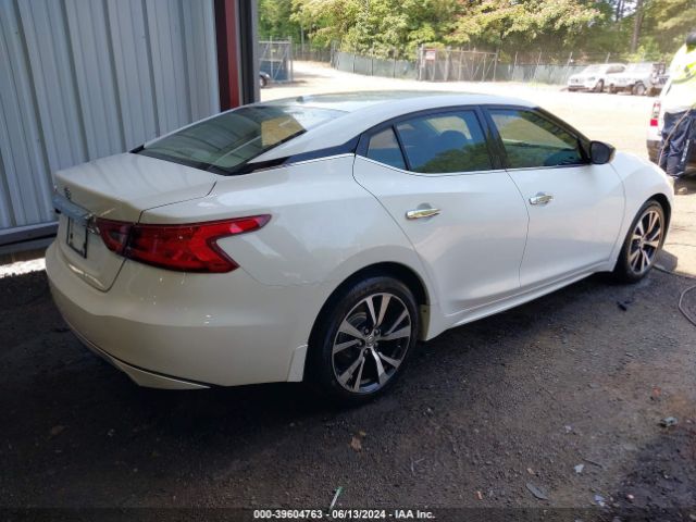 1N4AA6AP3GC903838 Nissan Maxima 3.5 S