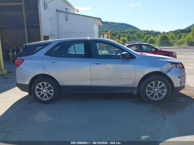 Chevrolet EQUINOX LS 2018 2GNAXREV9J6253892 Image 13
