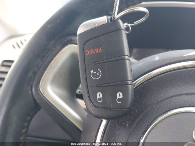 3C4NJCBB8JT227606 Jeep Compass Latitude Fwd