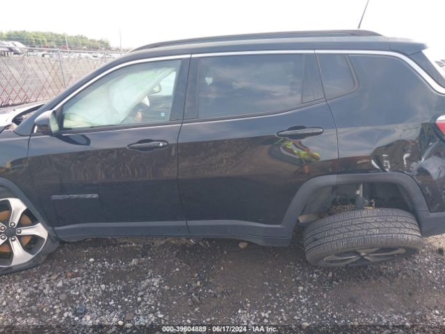 3C4NJCBB8JT227606 Jeep Compass Latitude Fwd