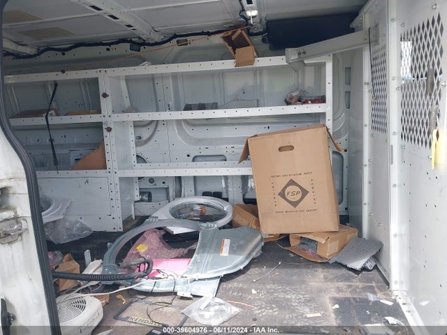 Ford Transit-150 2015 1FTNE2YM4FKB32783 Image 8