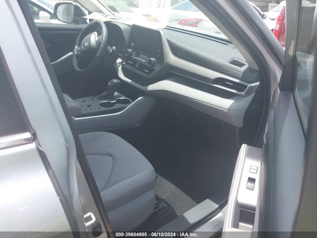 Toyota Highlander Le 2023 5TDKDRAH3PS503129 Image 5