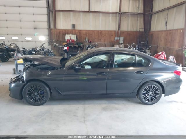 WBAJE7C36HG887155 BMW 540i Xdrive