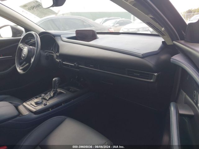 3MVDMBBL1MM215445 Mazda Cx-30 Select