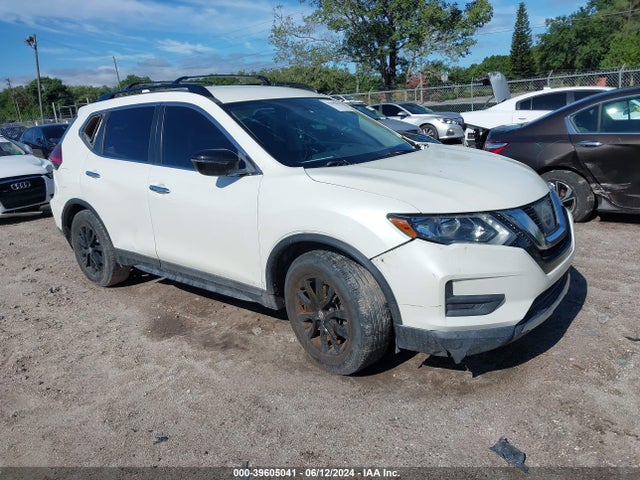 Nissan ROGUE SV 2017 5N1AT2MT9HC829442 Image 1