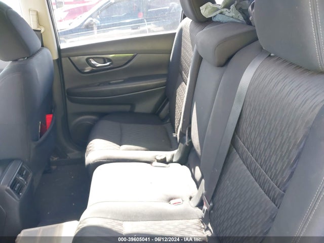Nissan ROGUE SV 2017 5N1AT2MT9HC829442 Image 8