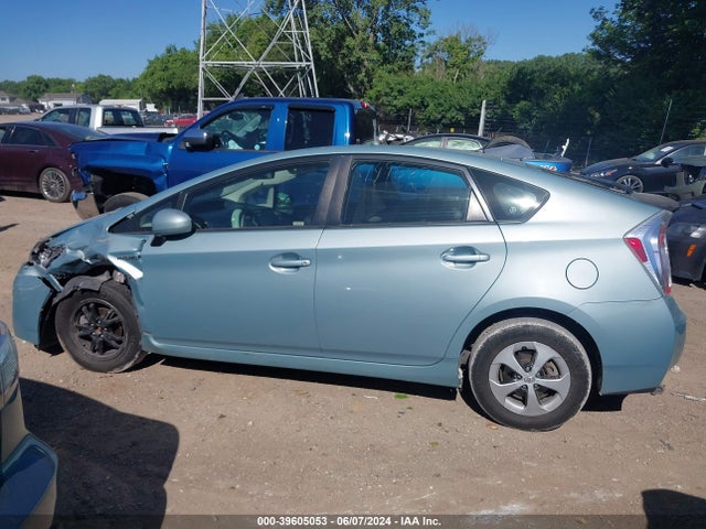 Toyota Prius Two 2015 JTDKN3DU5F1949622 Image 14