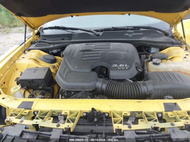 2C3CDZAGXHH640827 Dodge Challenger Sxt Plus