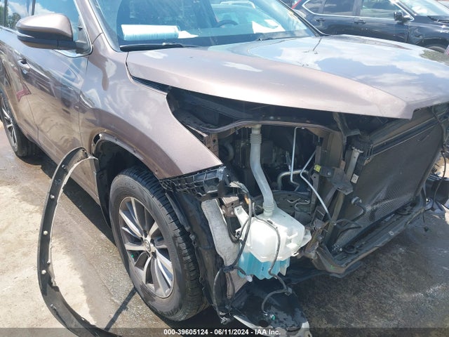 Toyota Highlander Xle 2017 5TDJZRFH9HS434597 Image 17