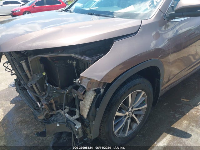 Toyota Highlander Xle 2017 5TDJZRFH9HS434597 Image 18
