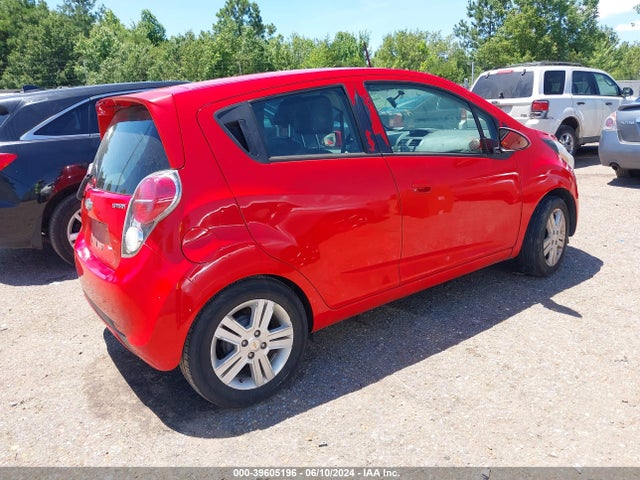 Chevrolet Spark Ls Cvt 2015 KL8CB6S92FC804998 Image 4