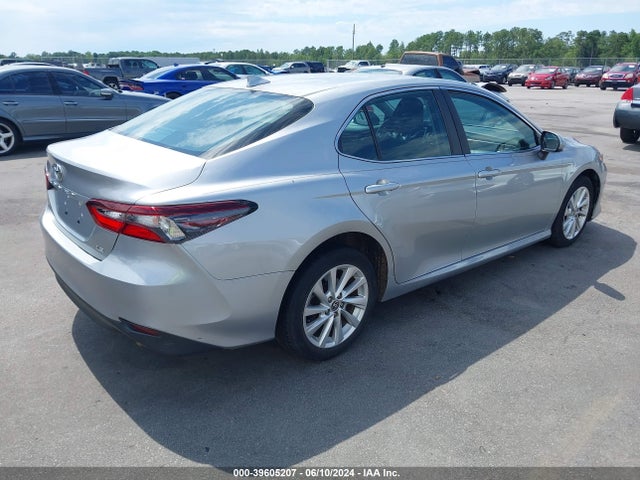 Toyota CAMRY LE 2021 4T1C11AK8MU445130 Image 4