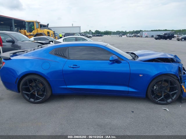 Chevrolet Camaro 2lt 2017 1G1FD1RS8H0169390 Image 12