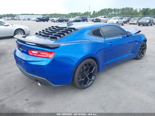 Chevrolet Camaro 2lt 2017 1G1FD1RS8H0169390 Image 4