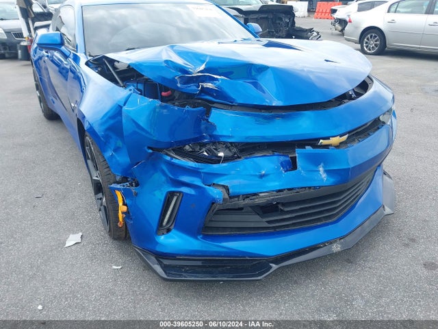 Chevrolet Camaro 2lt 2017 1G1FD1RS8H0169390 Image 6