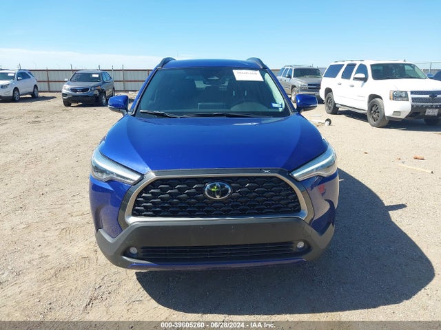 Toyota Corolla Cross Xle 2024 7MUEAAAG2RV080499 Image 12