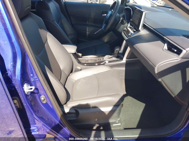 Toyota Corolla Cross Xle 2024 7MUEAAAG2RV080499 Image 5