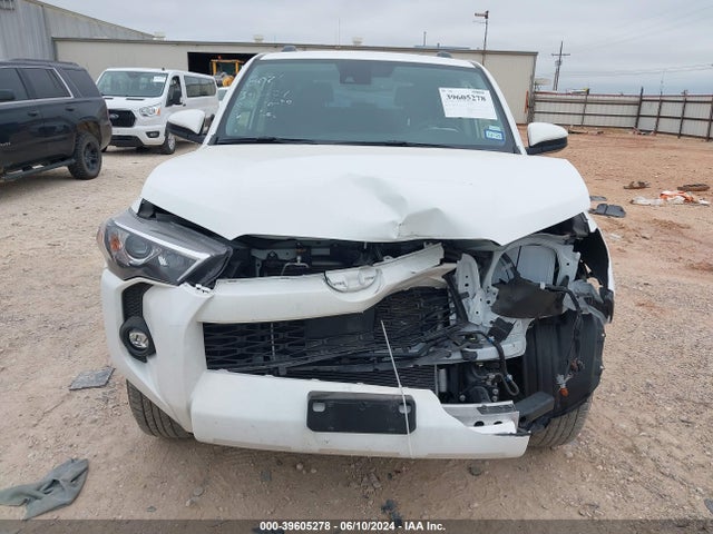 Toyota 4RUNNER SR5 2024 JTEEU5JR4R5308028 Image 13