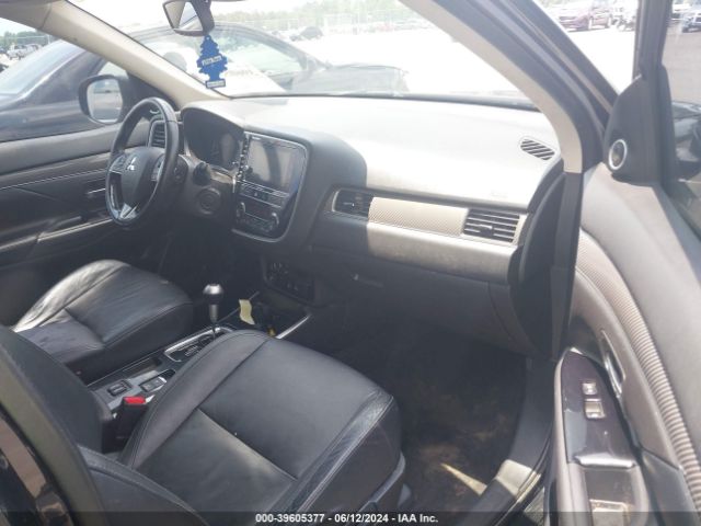 JA4AD3A31KZ021953 Mitsubishi Outlander Sel