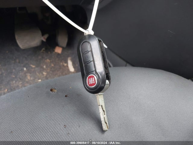 2012 FIAT 500 3C3CFFAR9CT285191 Photo 10