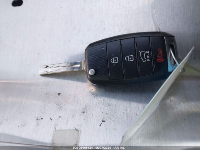 KNDJP3A51J7542146 KIA SOUL +