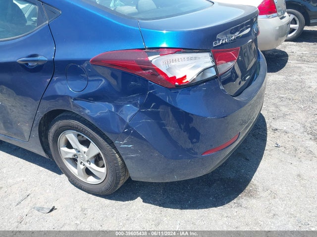 Hyundai ELANTRA SE 2015 5NPDH4AE6FH650703 Image 13