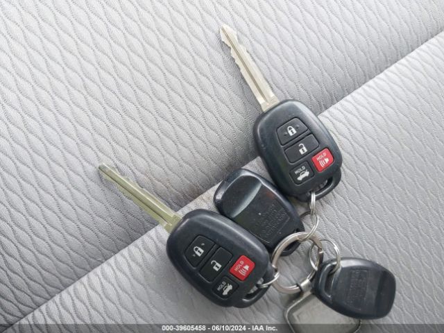 2T1BURHEXEC139938 Toyota COROLLA LE
