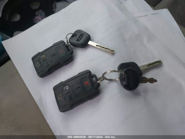 1GTV2UEC8FZ371129 GMC Sierra 1500 Sle