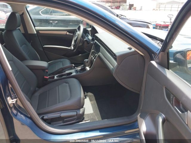 1VWSA7A31NC007808 Volkswagen Passat 2.0t Se