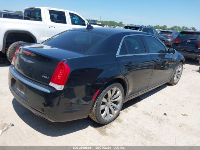 2C3CCAAGXKH589874 Chrysler 300 Touring