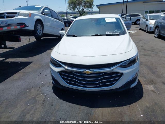 1G1ZB5ST8MF031787 Chevrolet Malibu Fwd Ls