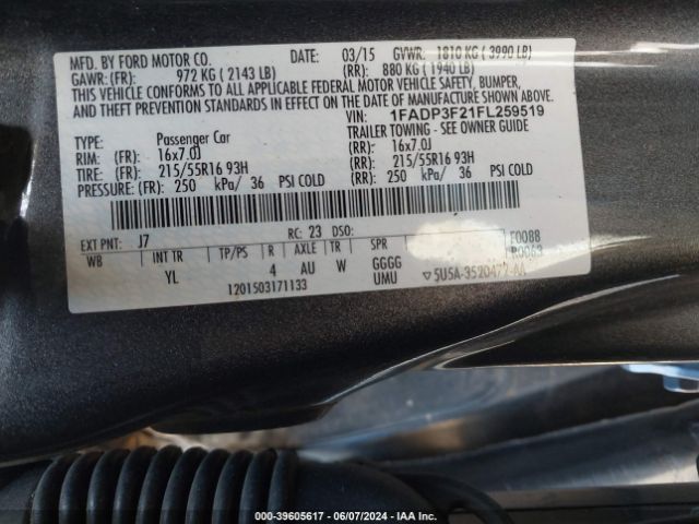 1FADP3F21FL259519 Ford FOCUS SE