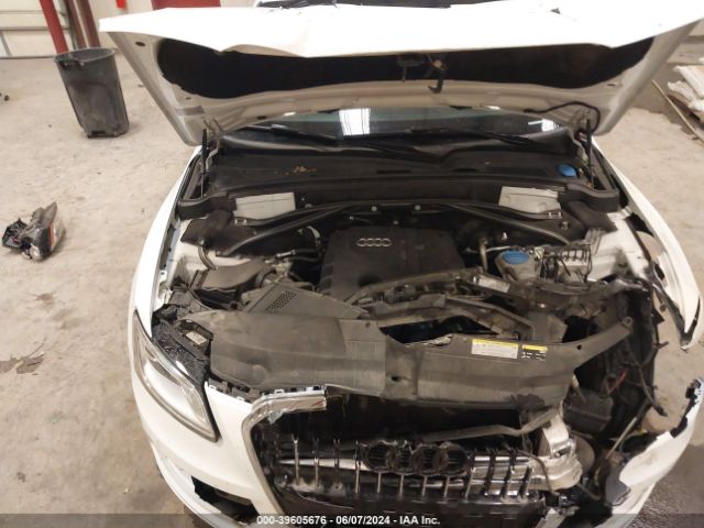 WA1LFAFP1EA110069 Audi Q5 2.0t Premium