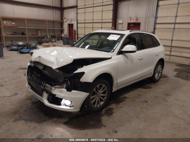 WA1LFAFP1EA110069 Audi Q5 2.0t Premium