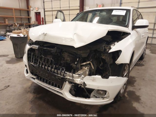 WA1LFAFP1EA110069 Audi Q5 2.0t Premium
